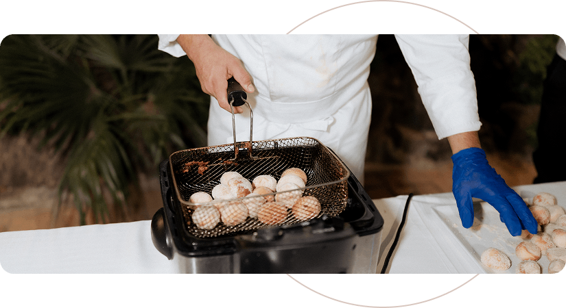 credits: Andrea Materia Isola dei fritti show cooking matrimonio Sicilia catering Le Cucine del Gusto